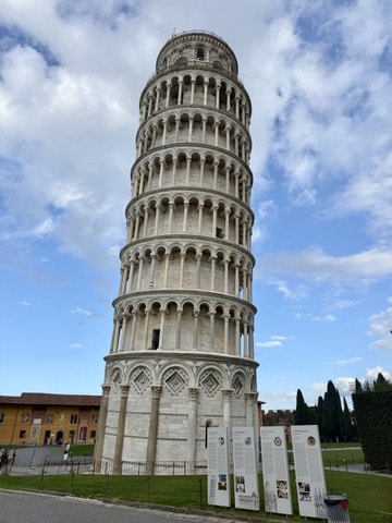 Pisa photo guide